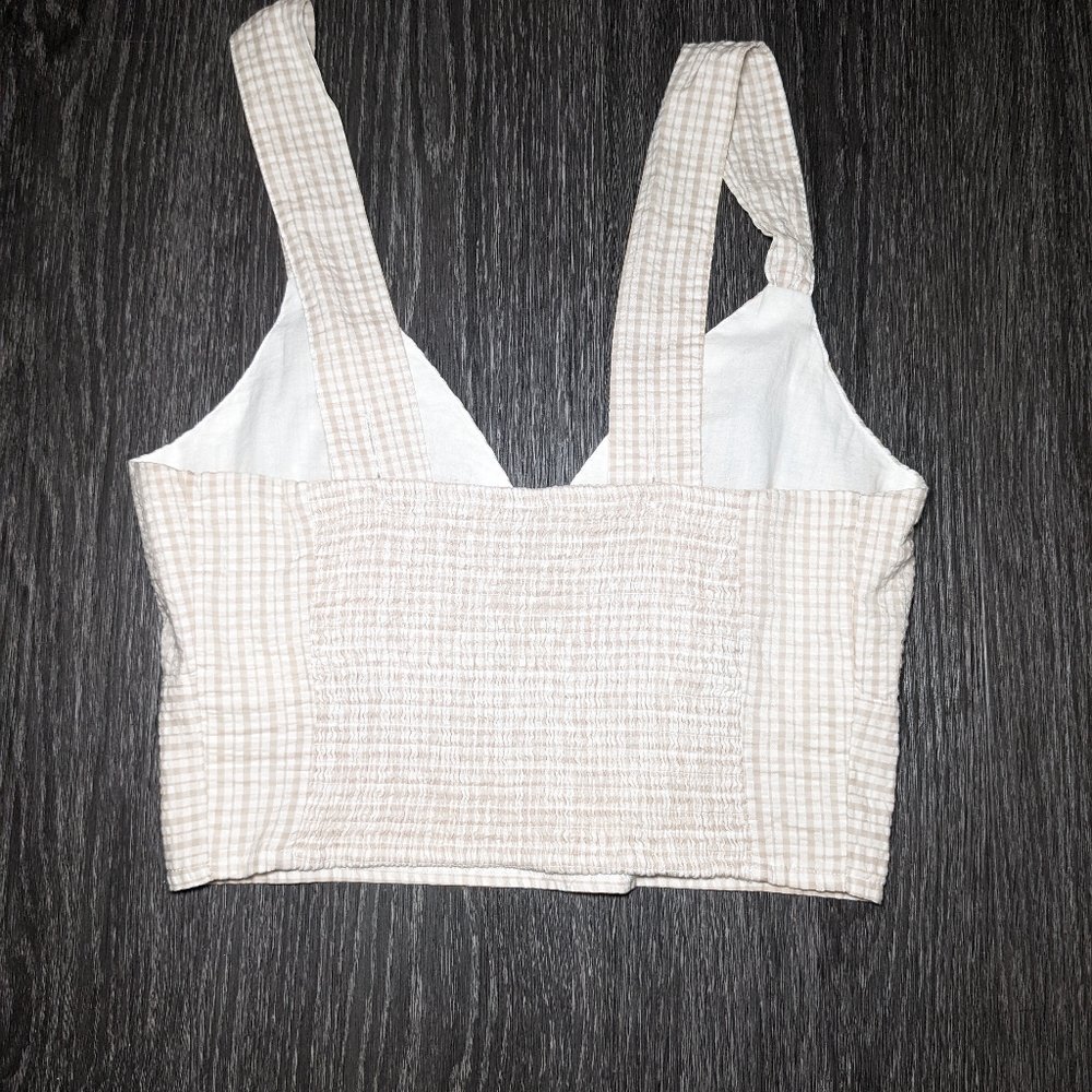 Abercrombie Crop - Picture 3 of 4